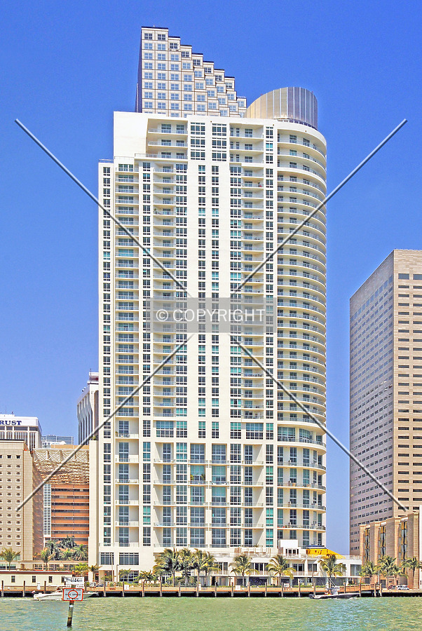 Met 1, Miami, Florida, U.S.A.