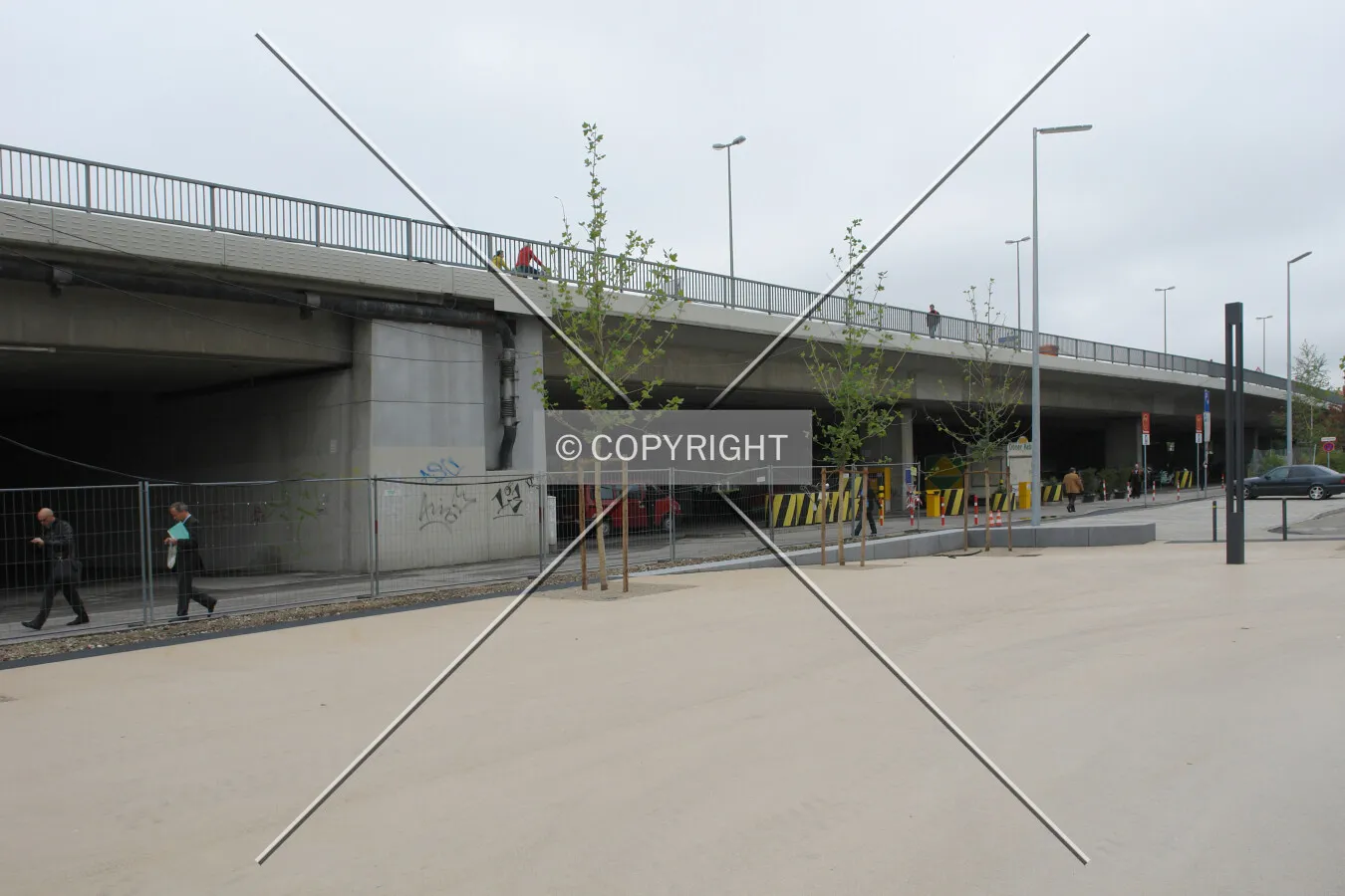 Photo 258-029-805