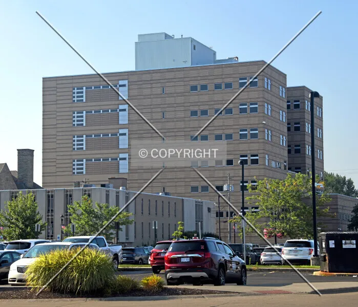 Photo 258-378-482