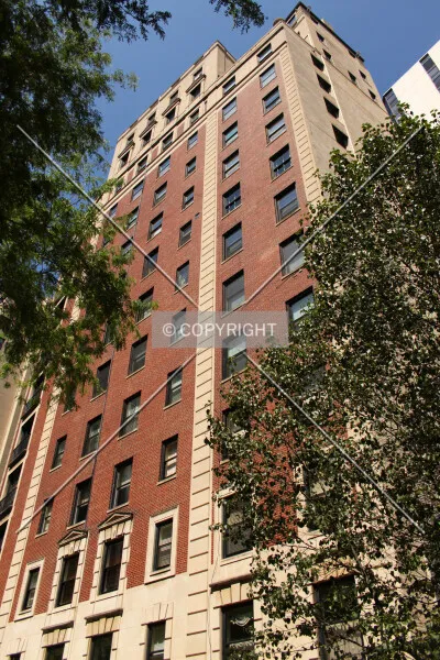 Photo 258-422-950