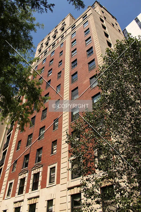 Photo 258-422-950