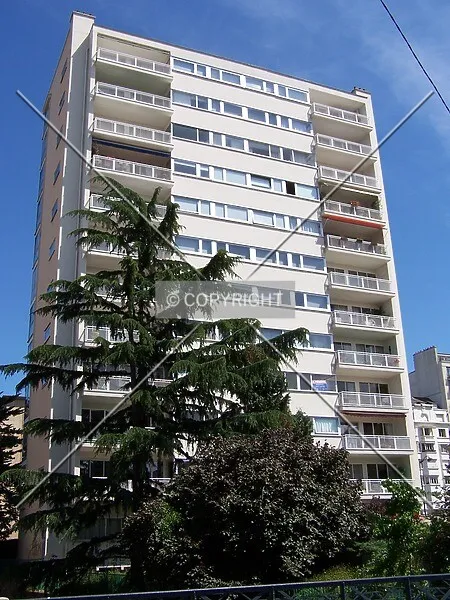 Photo 260-124-983