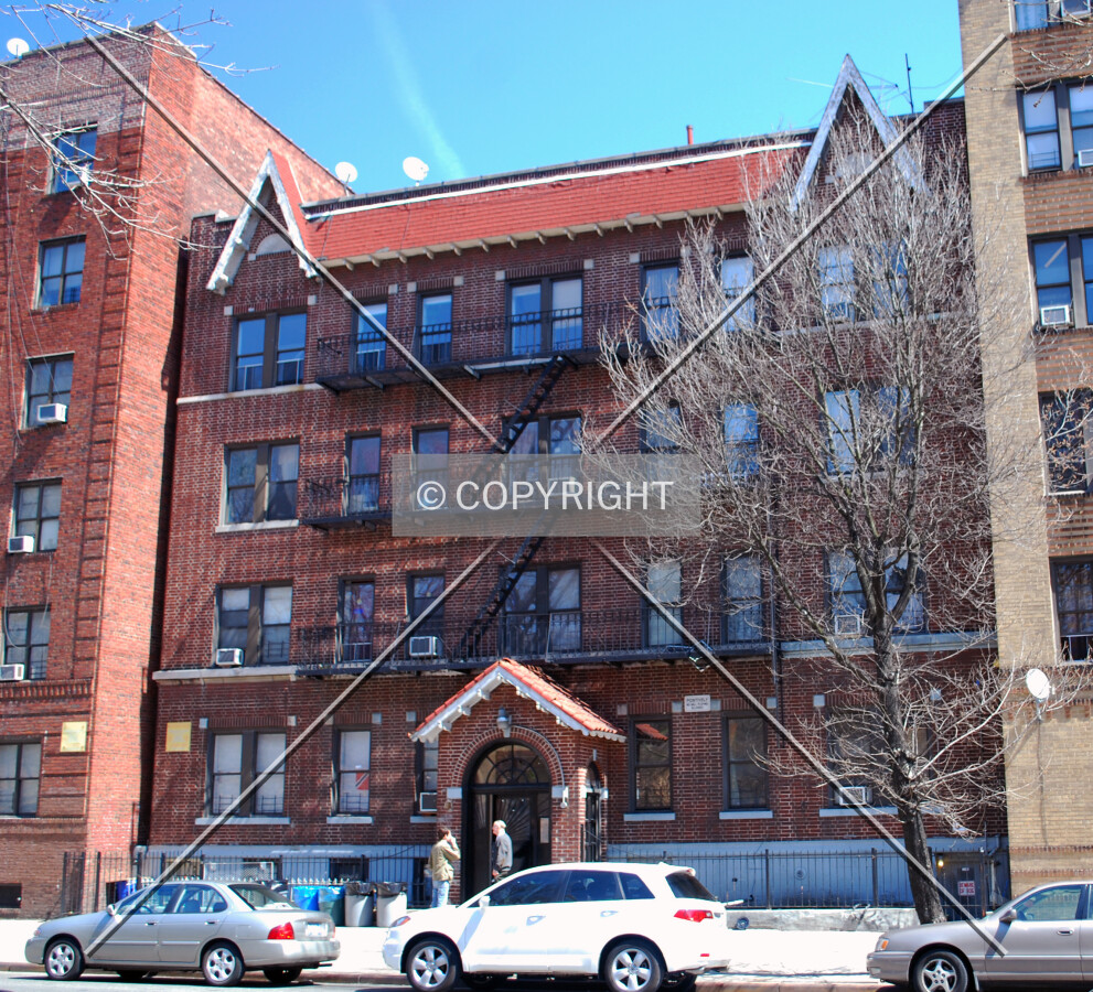 Full front view from Ocean Avenue