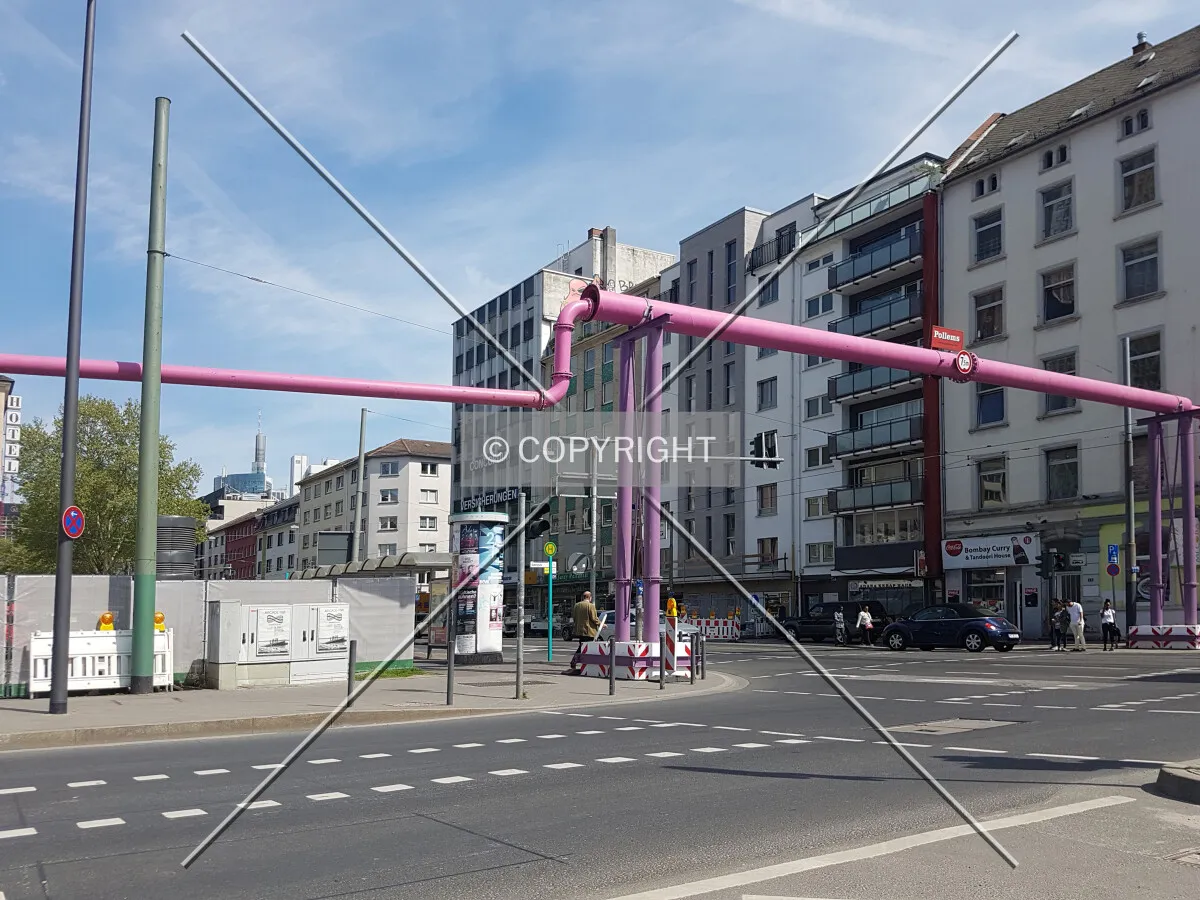Photo 261-219-734