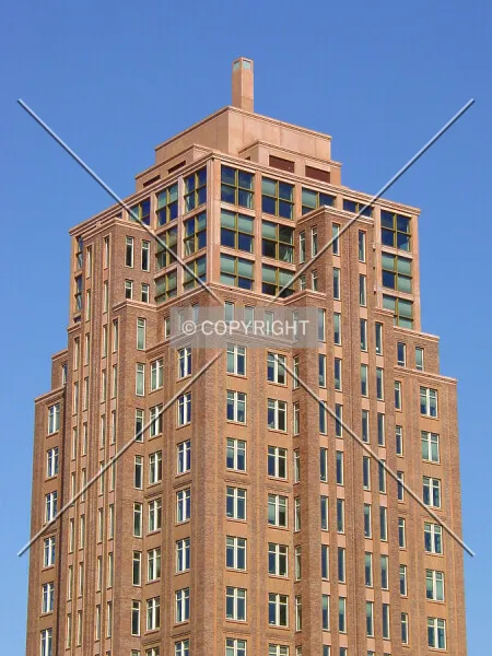 Photo 261-375-657