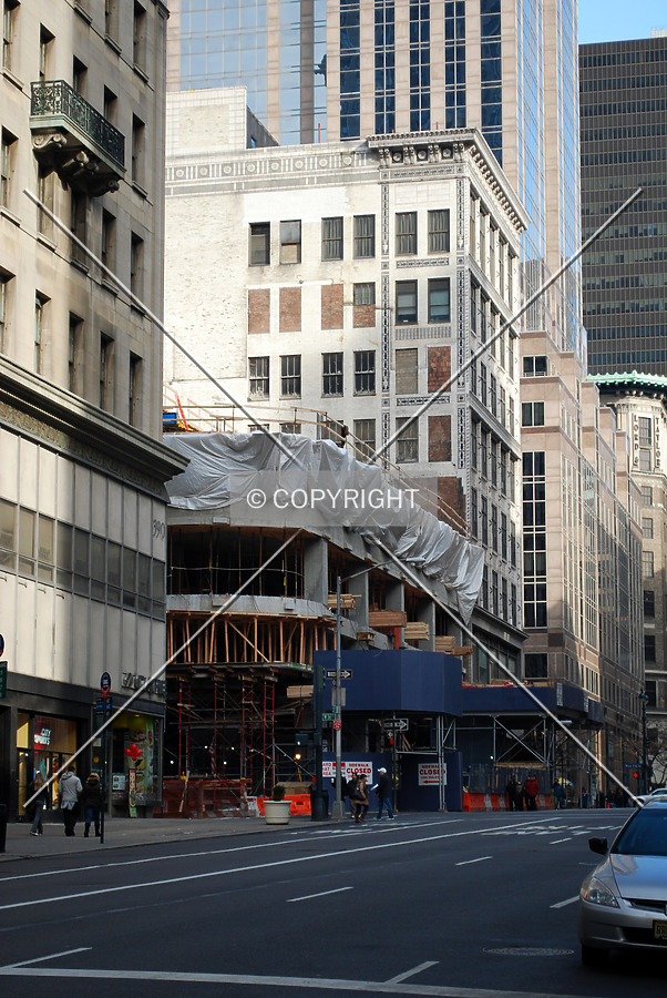 View along 5th Avenue