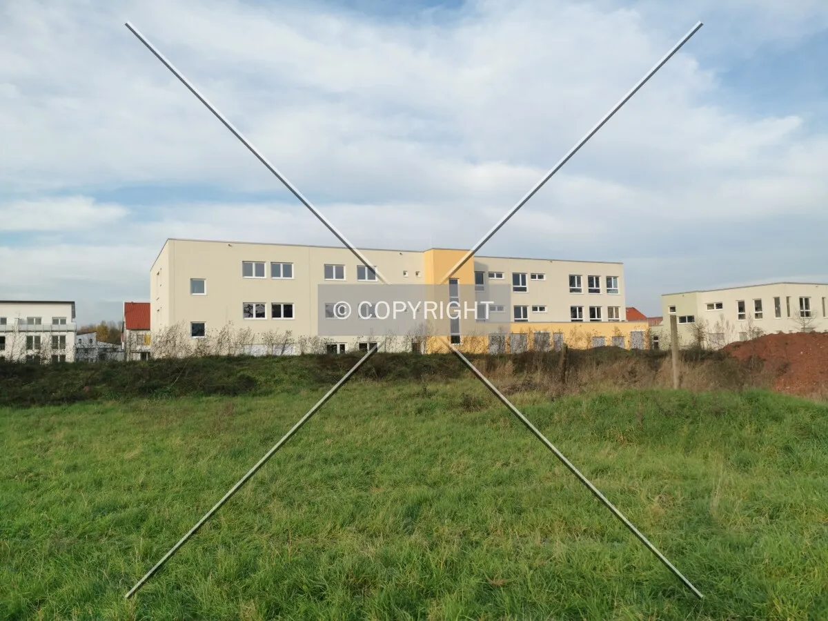 Photo 262-209-854