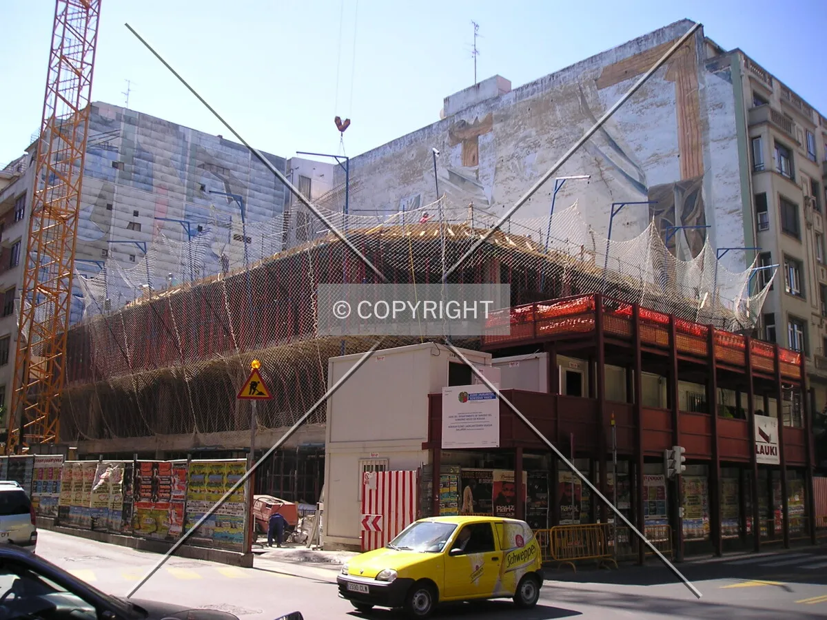View from the junction of Rekalde with Licenciado Poza