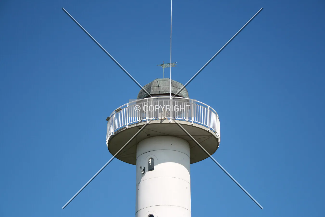 The top part of the lighthouse Unos Torn
