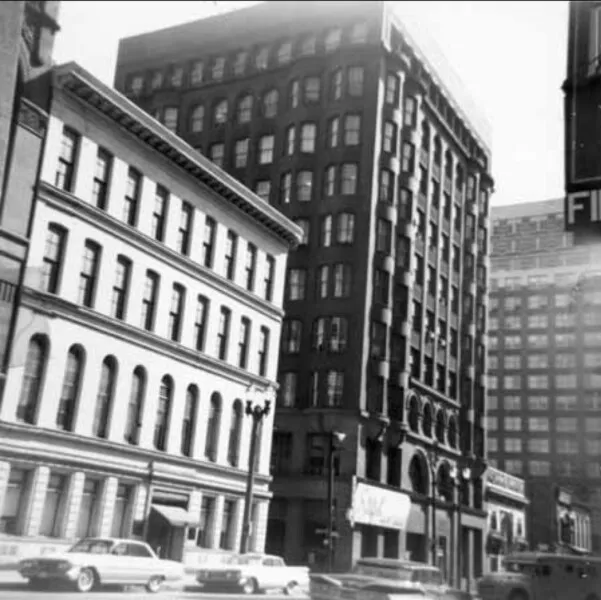 Photo 263-536-834