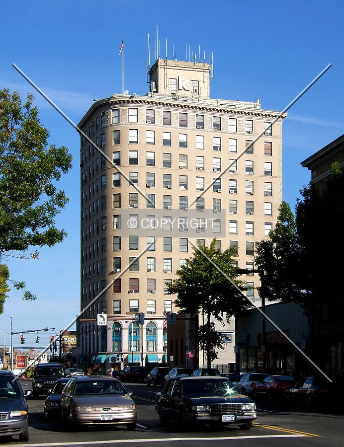View from the southeast along North Avenue