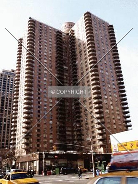 Photo 266-613-941
