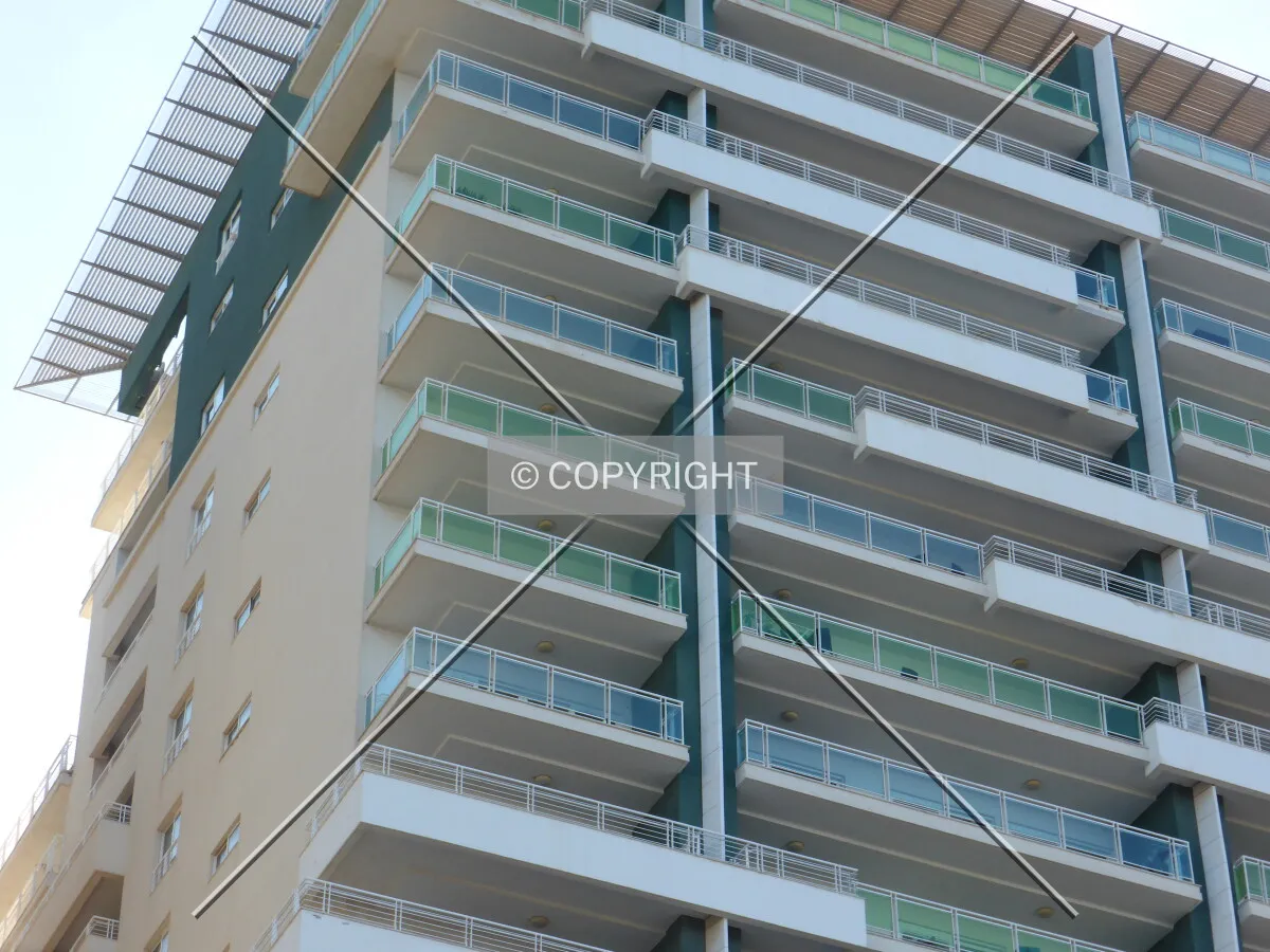 Photo 268-156-031