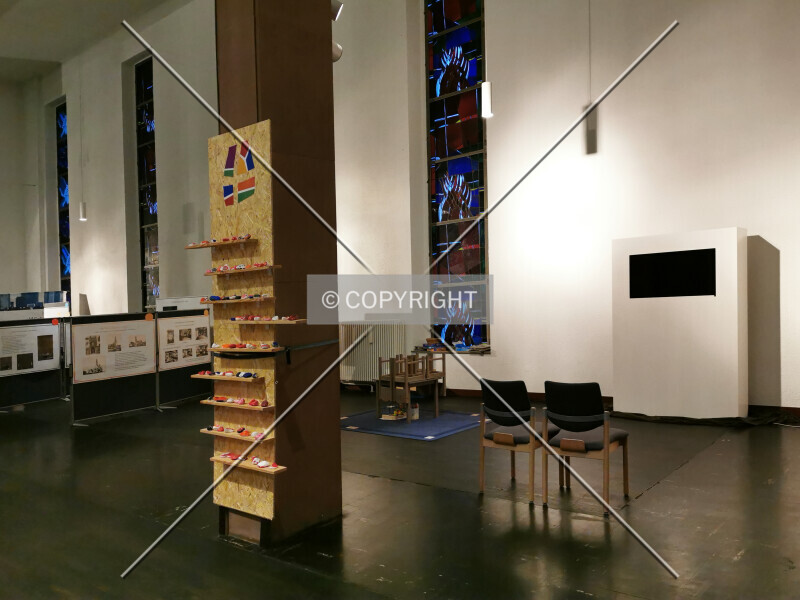 Photo 268-667-424