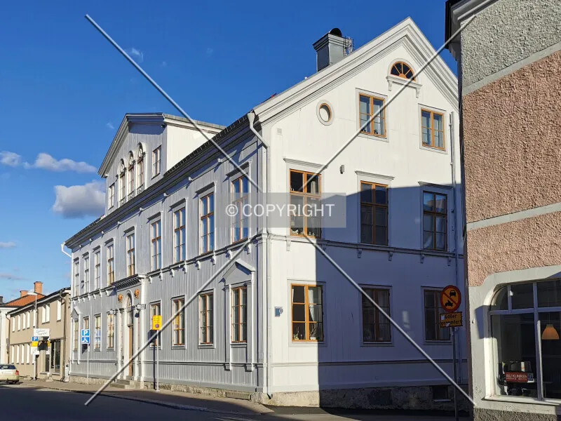 Photo 269-149-889