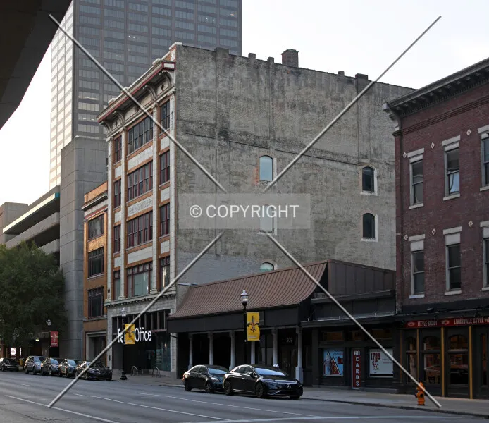 Photo 269-338-917