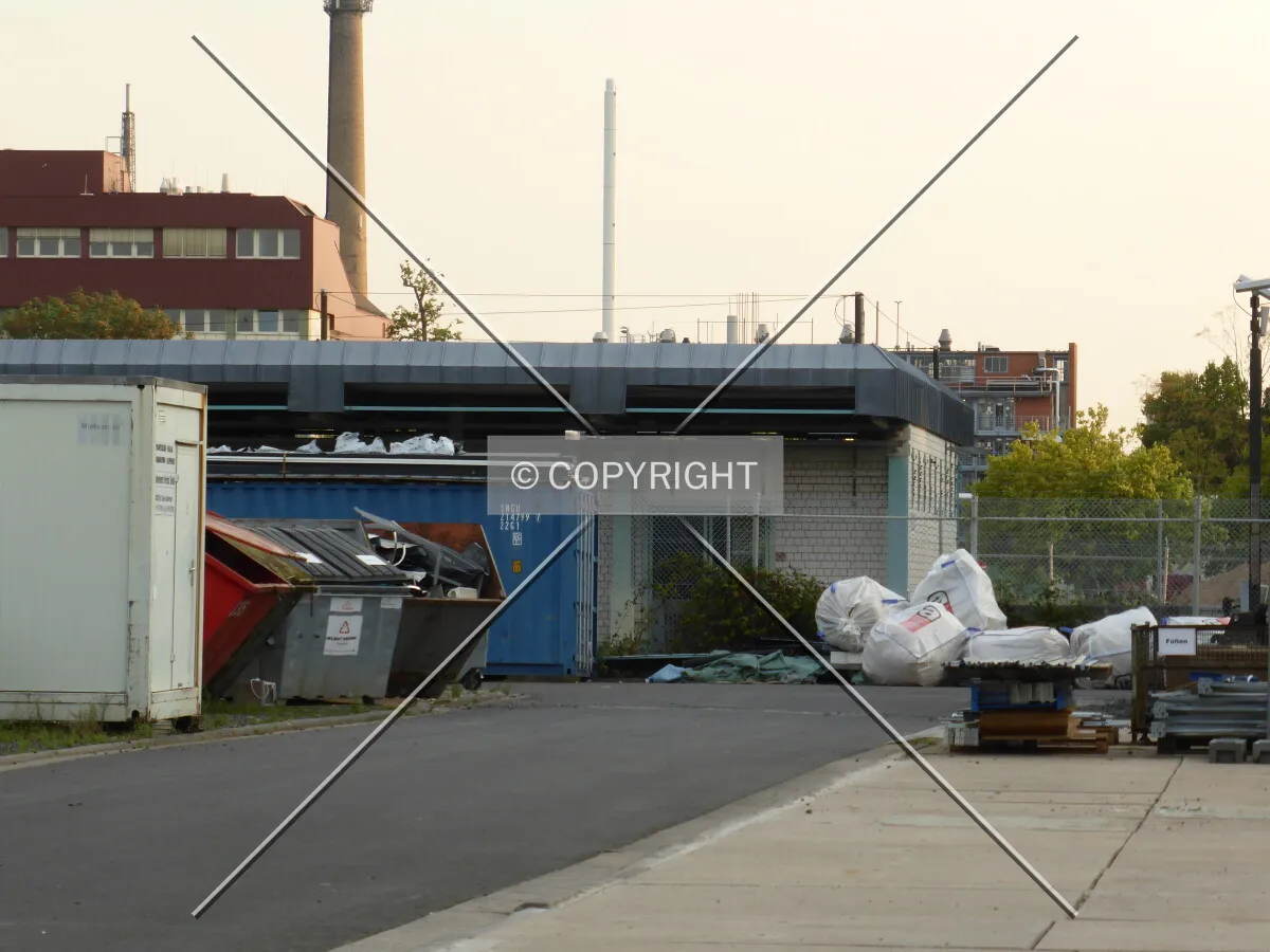 Photo 269-399-667