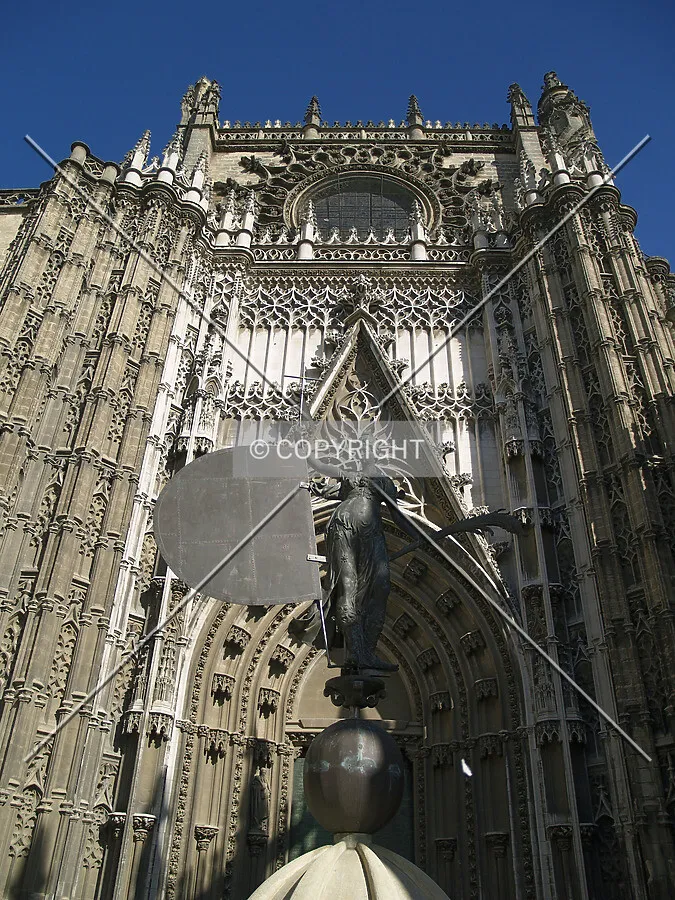 Looking up to the southern façade