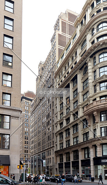 Photo 269-732-797