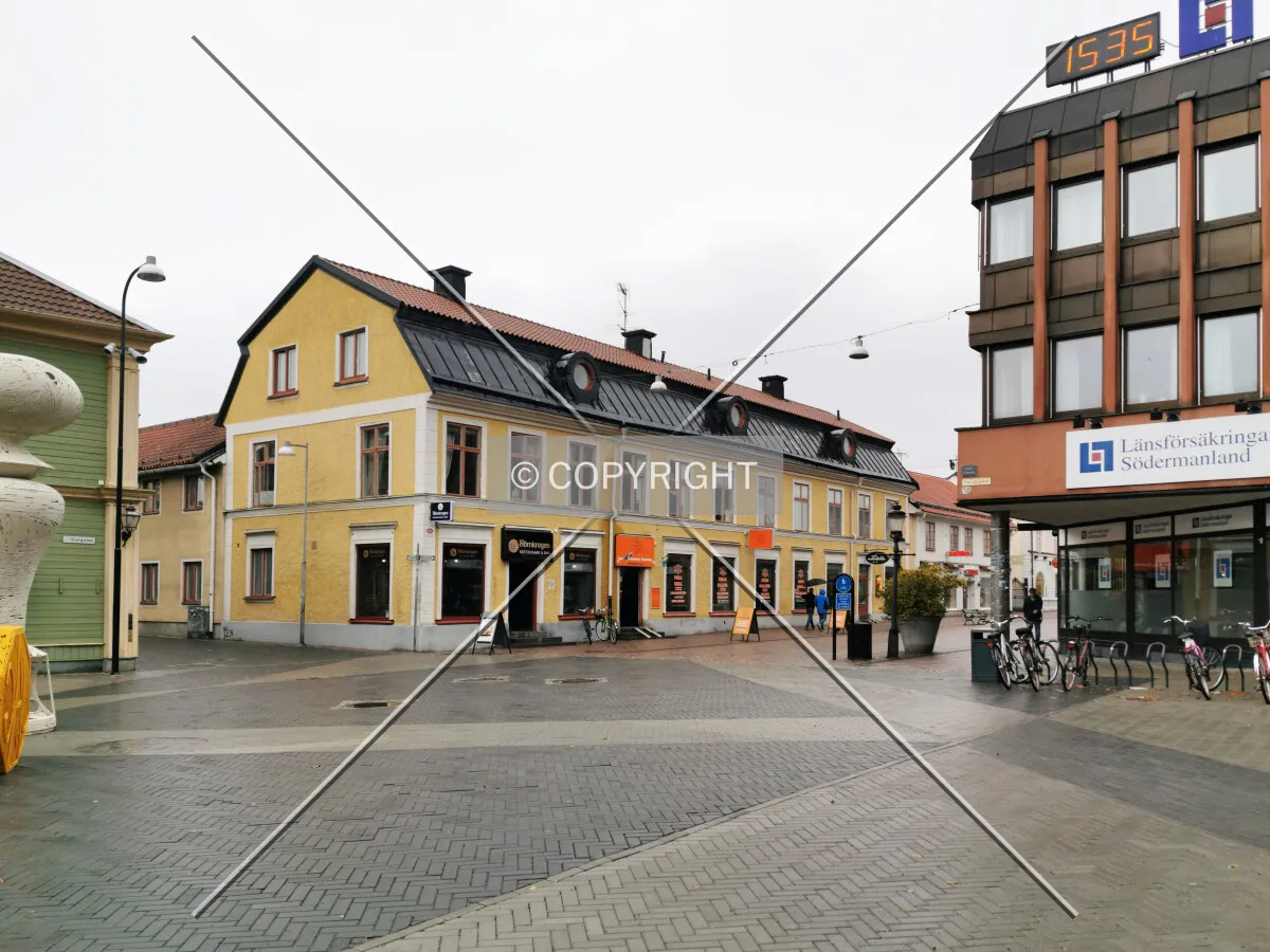 Photo 269-865-780