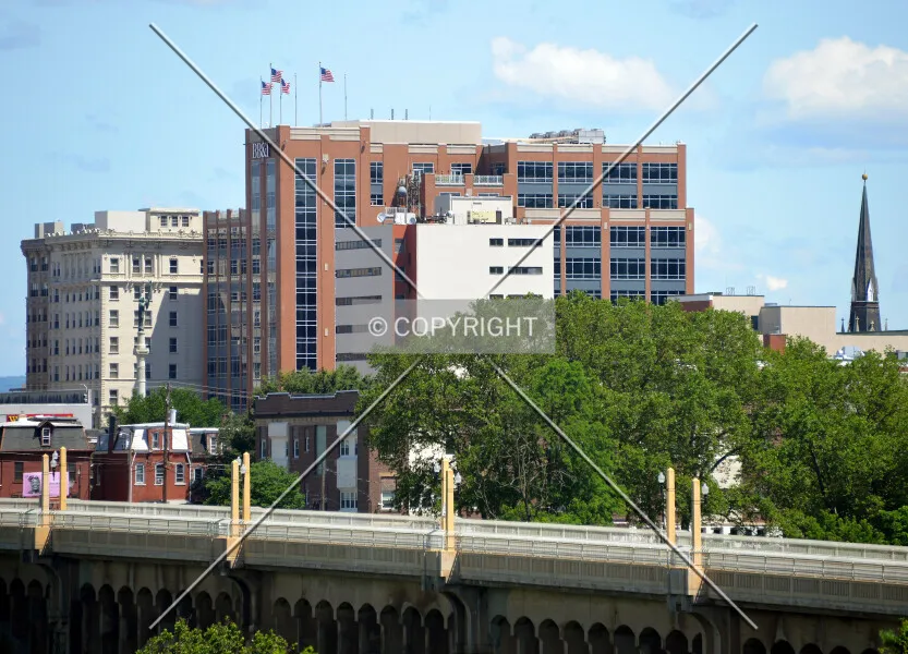 Photo 270-378-605