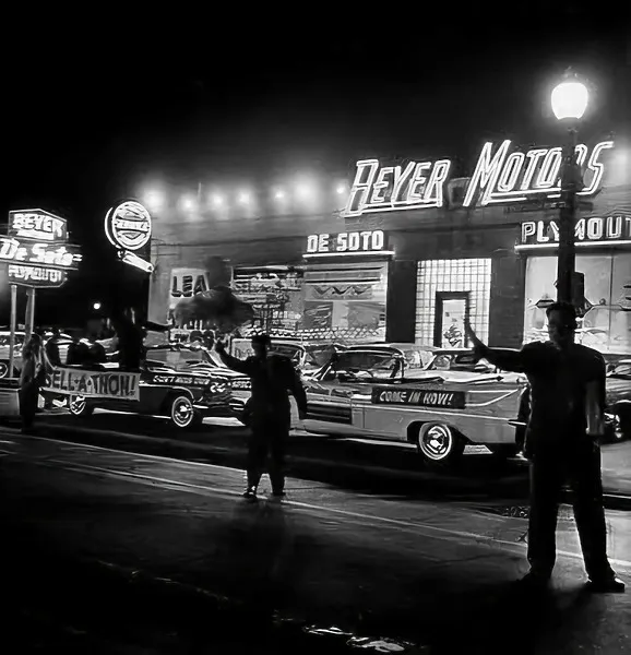 Photo 270-446-533