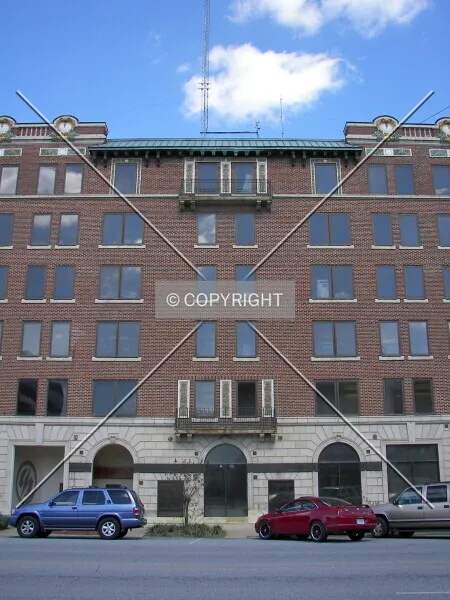 Photo 270-598-207
