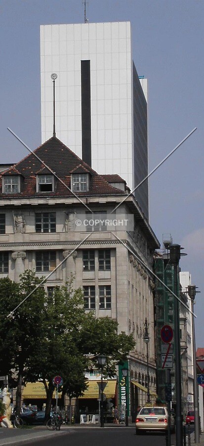 Side view from Unter Den Linden