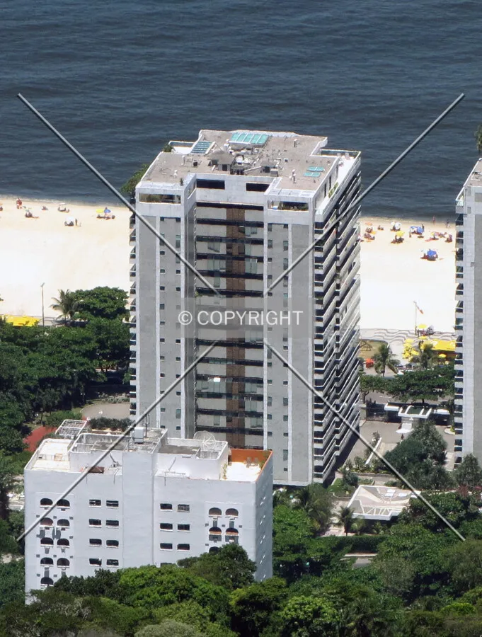 Mendes de Morais 1600 seen from Pedra Bonita