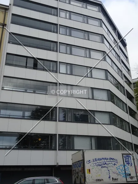 Photo 271-693-519