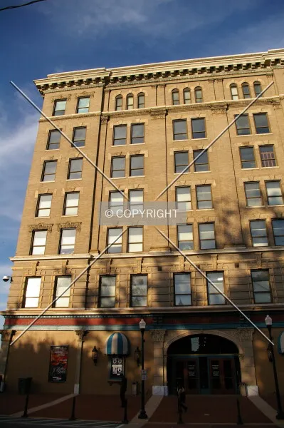 Photo 271-751-099