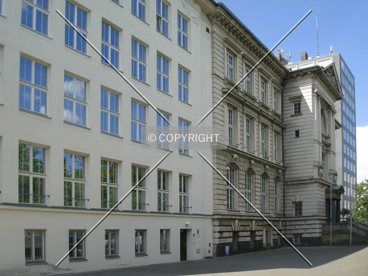 Photo 271-820-446