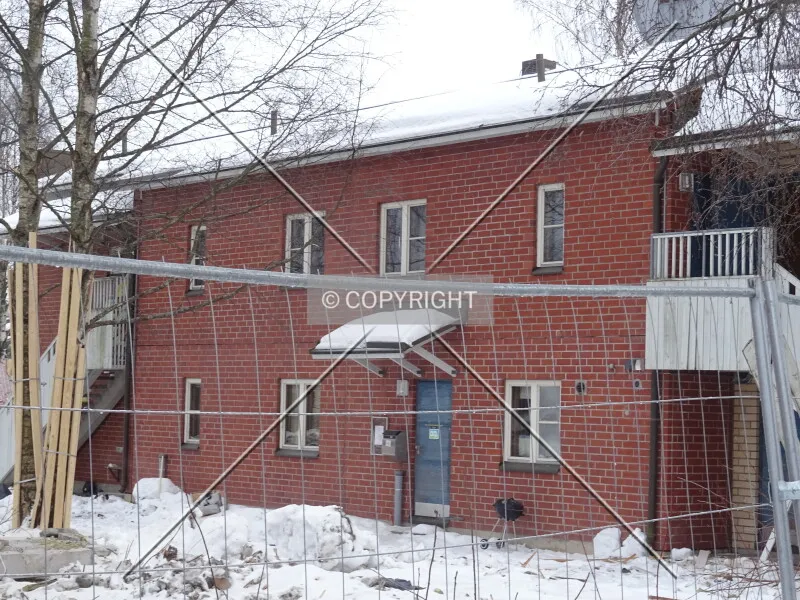 Photo 272-053-543