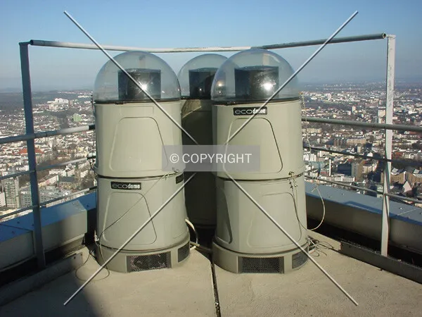 Wind measuring equipment ontop of the tower