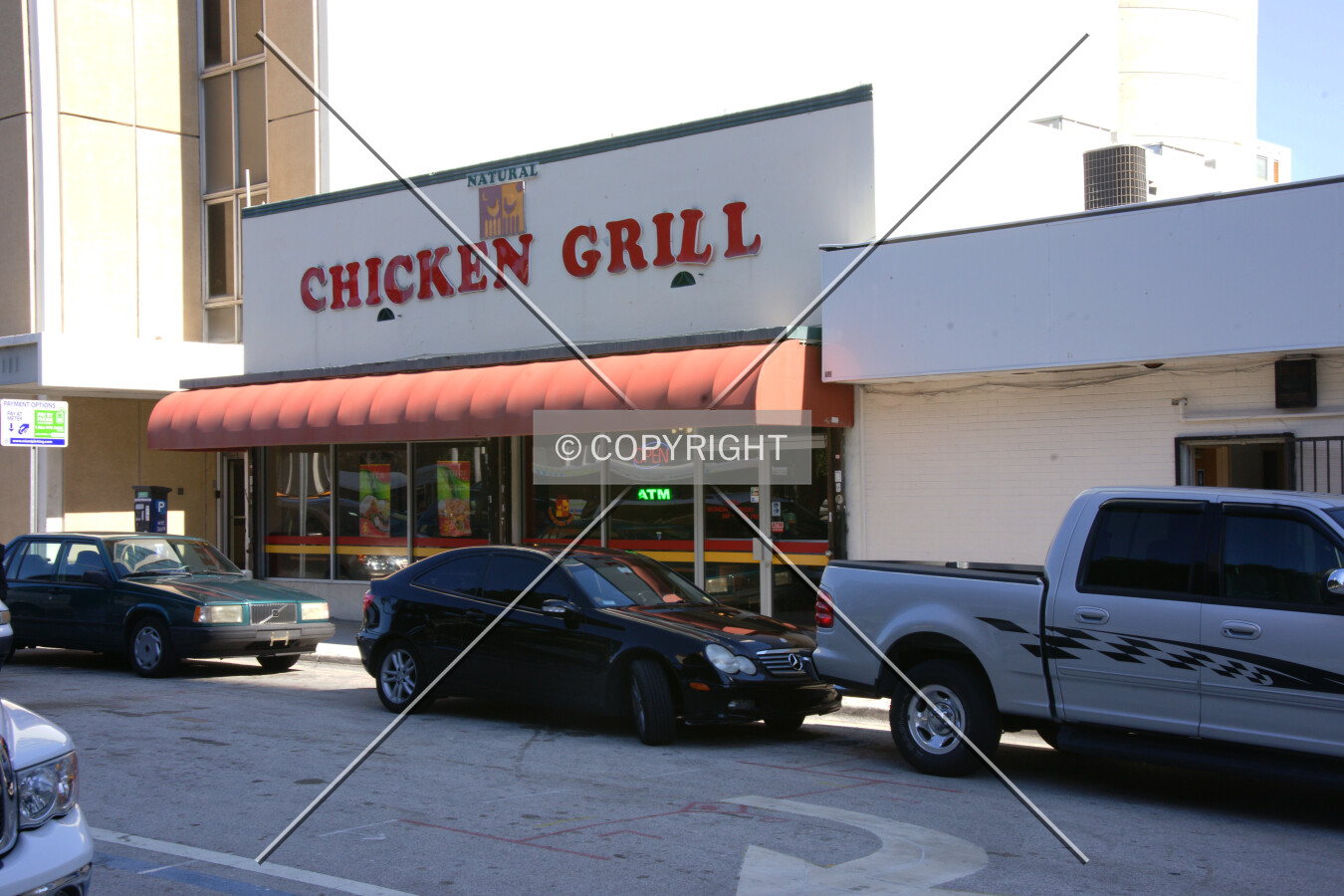 Photo 272-354-957