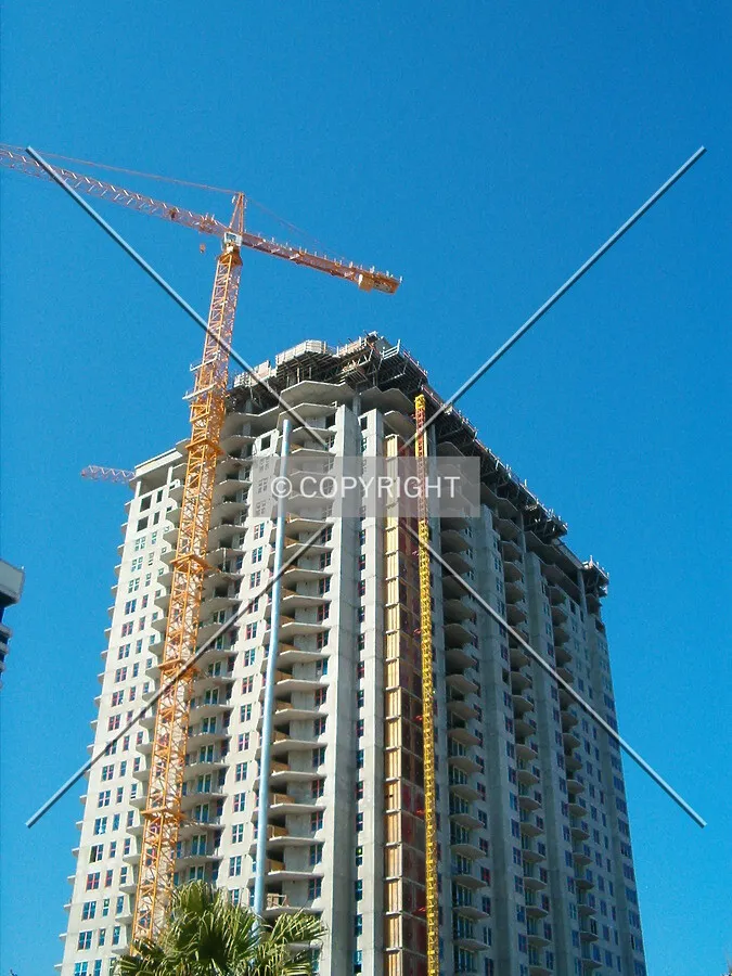 Looking up from Riverplace Boulevard