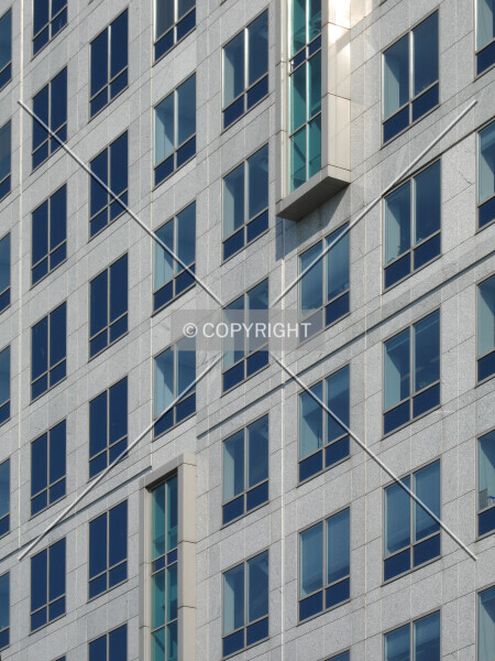 Photo 272-605-062