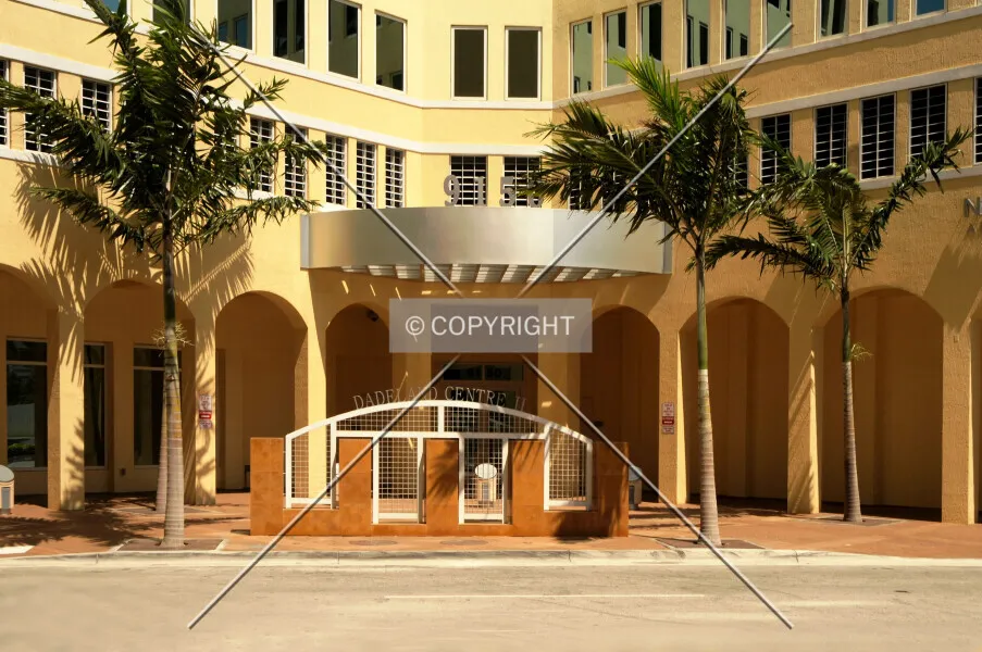 Photo 272-672-266