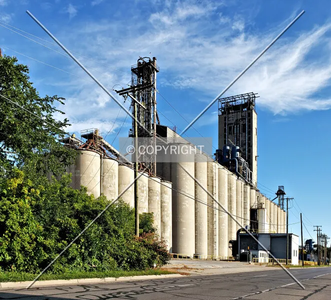 Photo 272-817-443