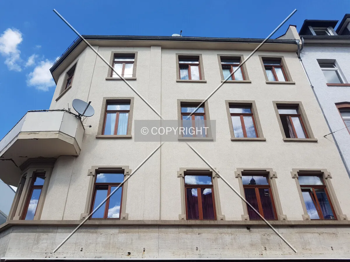 Photo 272-874-384