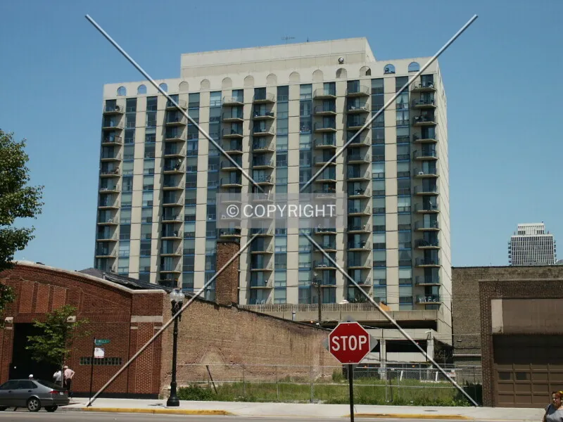 Photo 273-161-382