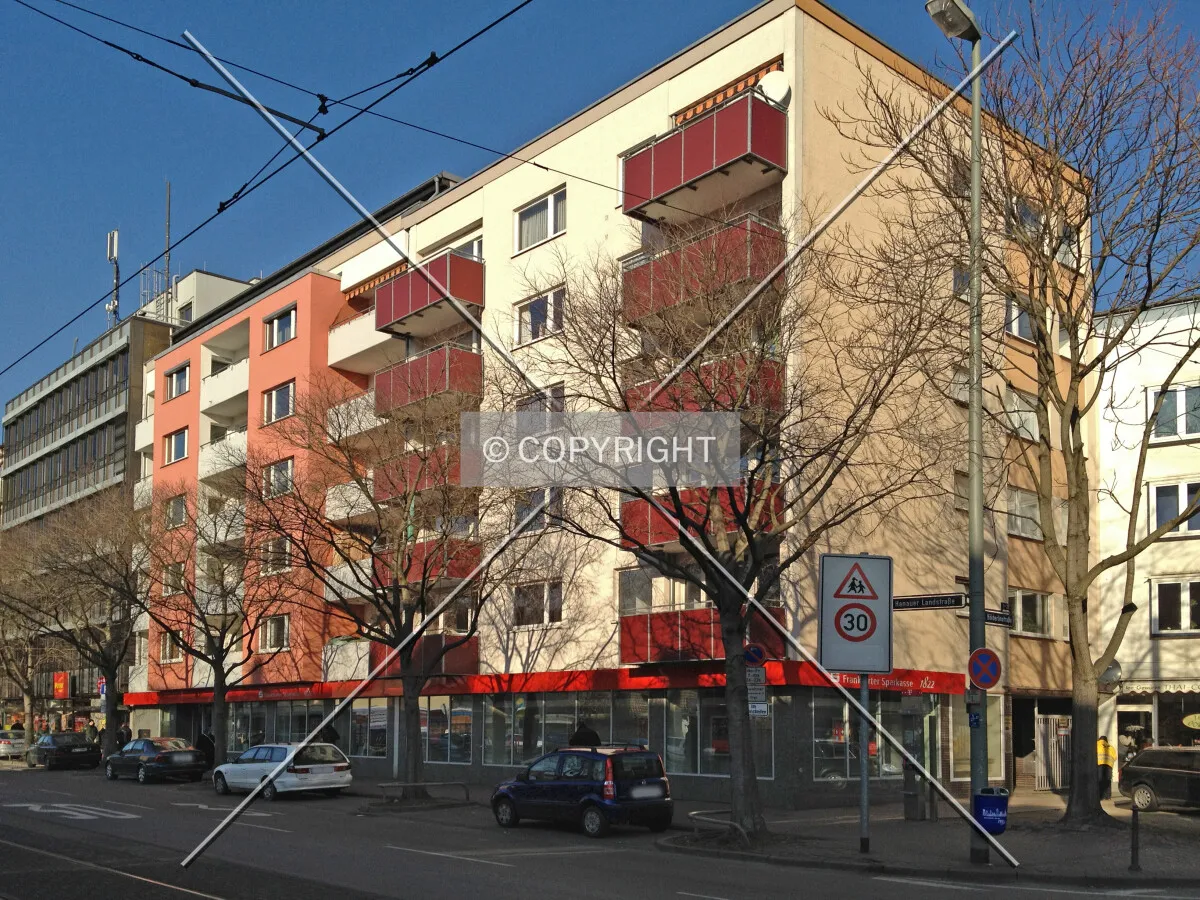 Typical low-rise buildings at Hanauer Landstraße