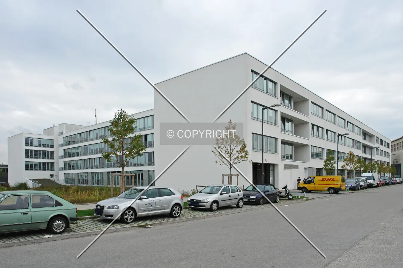 Photo 274-137-946