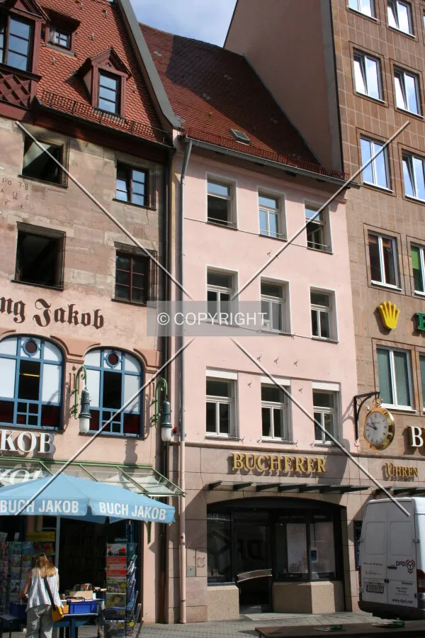 Hefnersplatz 6, Nürnberg