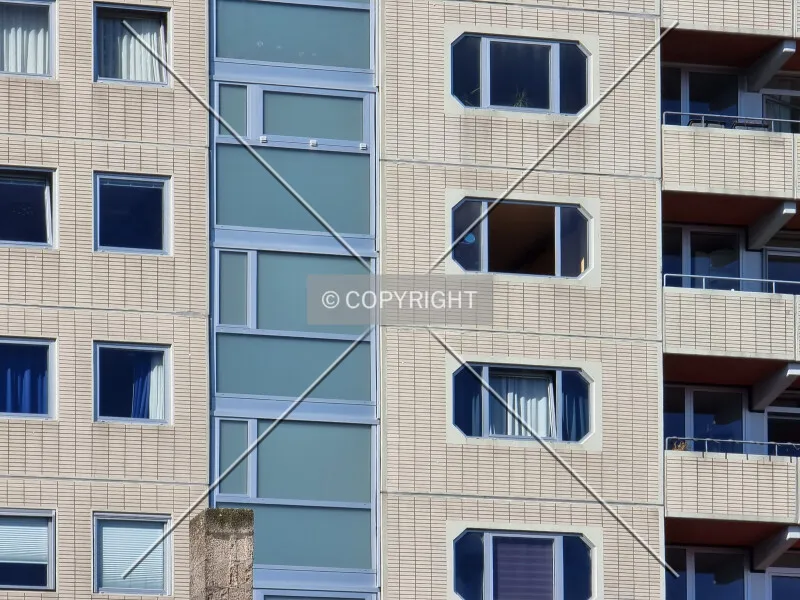 Photo 275-409-701