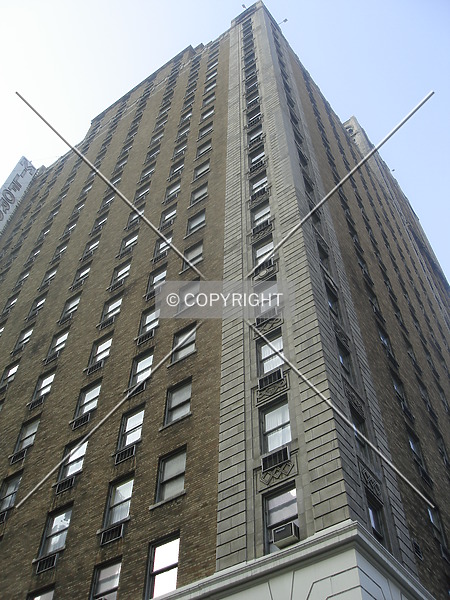 Photo 275-737-745