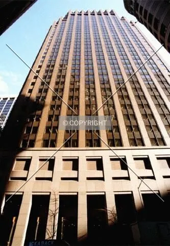 Photo 275-741-004