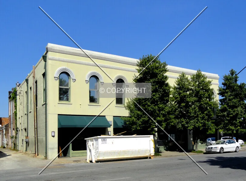 Photo 275-932-557