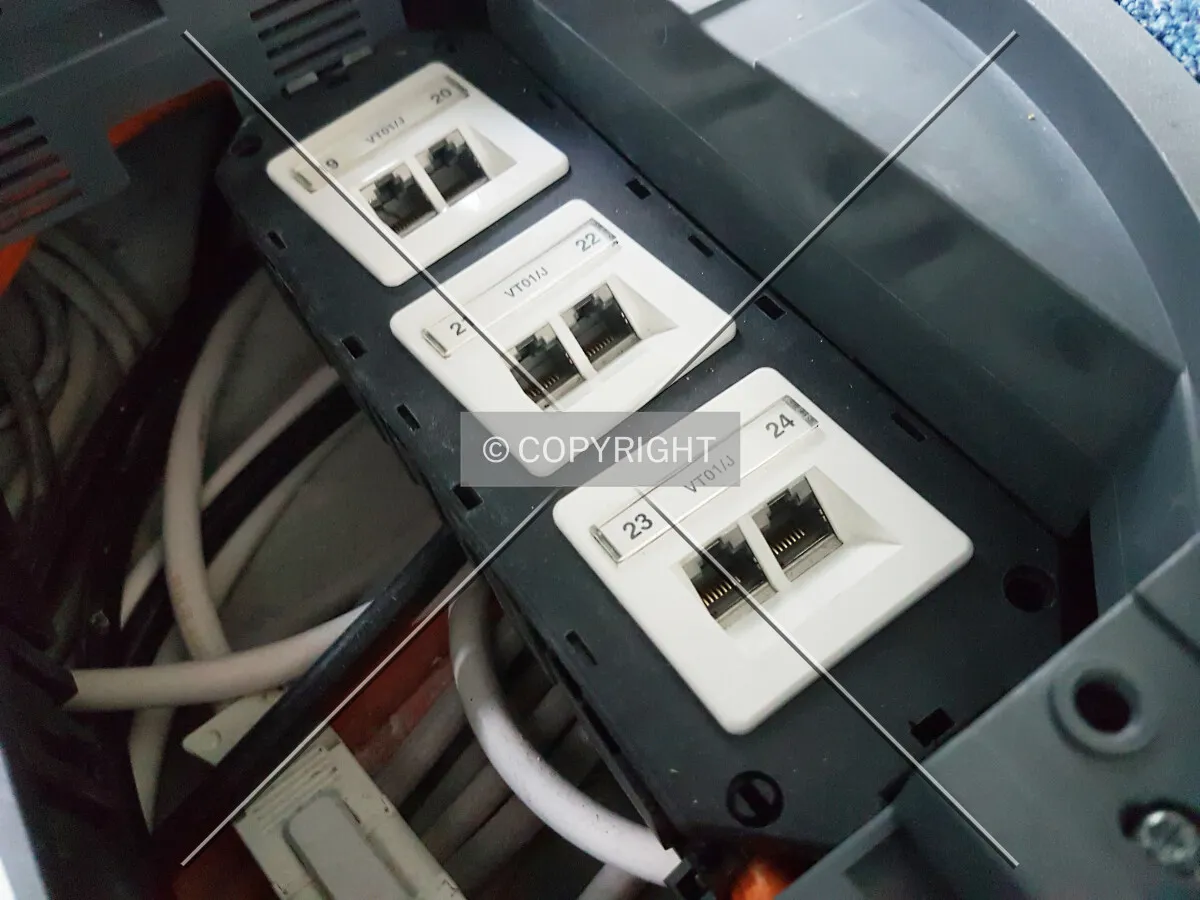 Photo 276-383-737