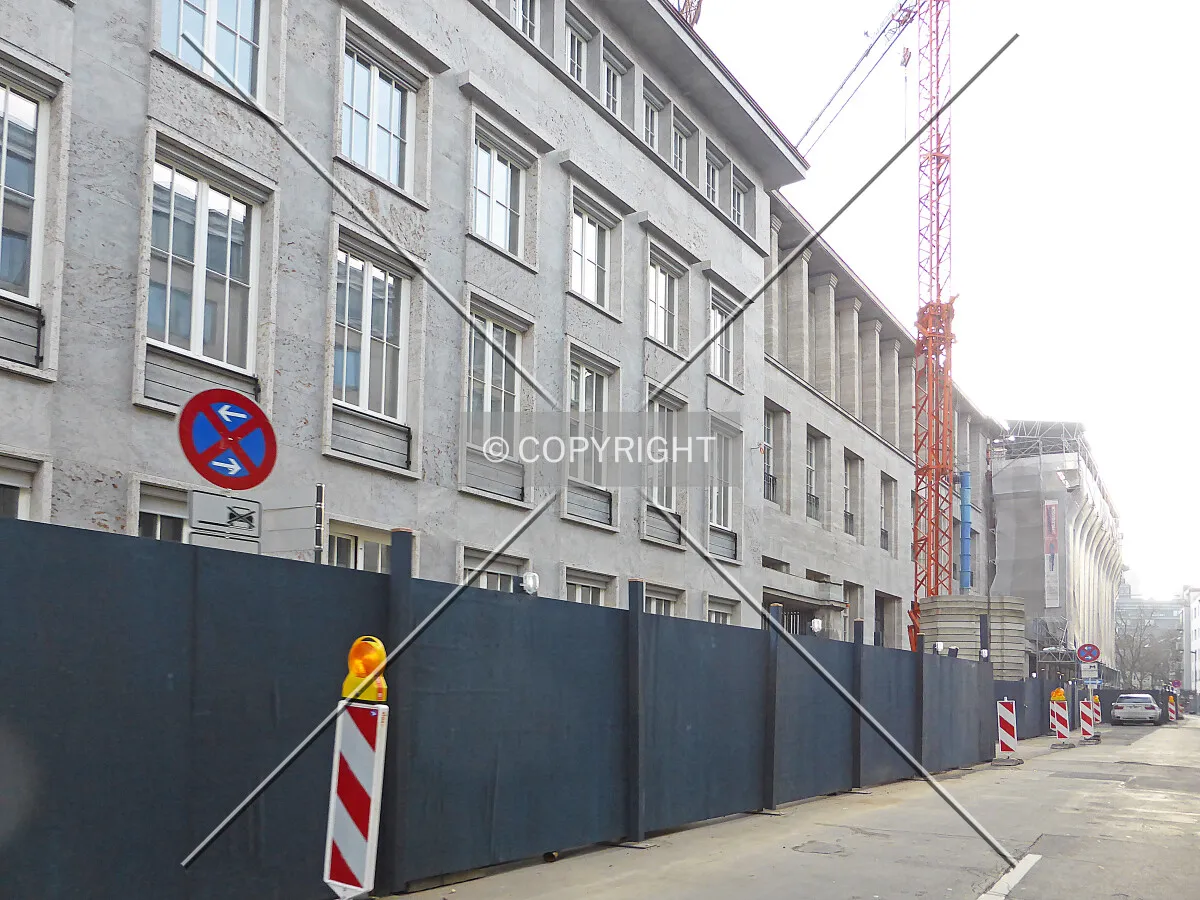 Photo 277-212-543